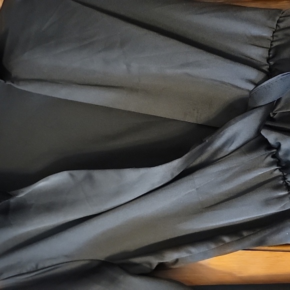 PrettyLittleThing Black Satin Dress - Picture 3 of 7